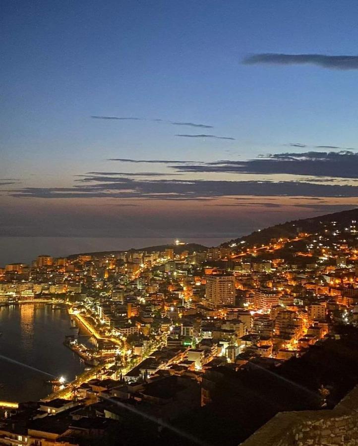 Denni'S Home Sarandë Buitenkant foto